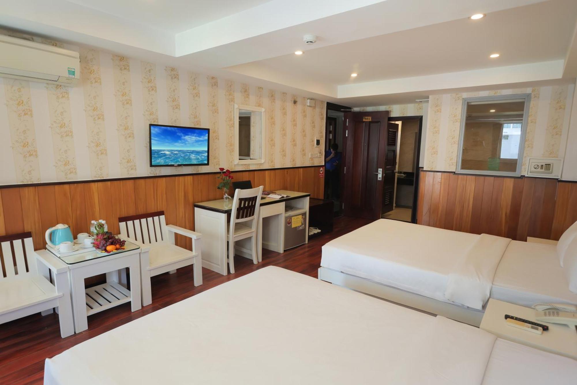 Golden Rain 2 Hotel Nha Trang Zewnętrze zdjęcie